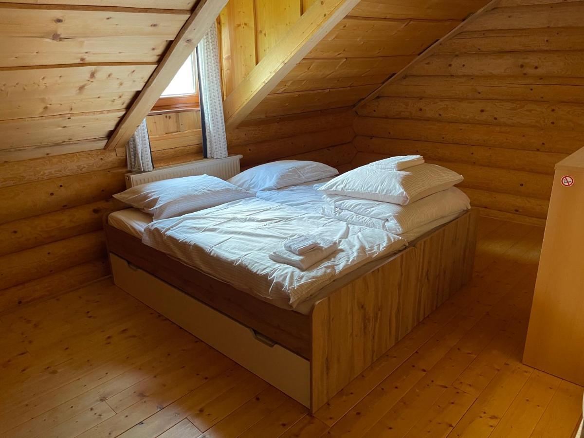 Trinity Log Cabin Wellness Resort Štrba Εξωτερικό φωτογραφία